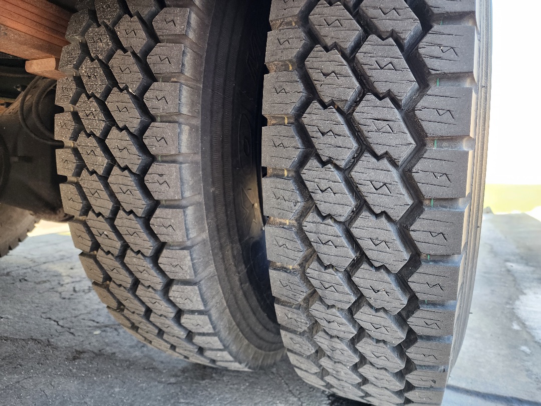 1999 GMC LAN46-2E - Image 28